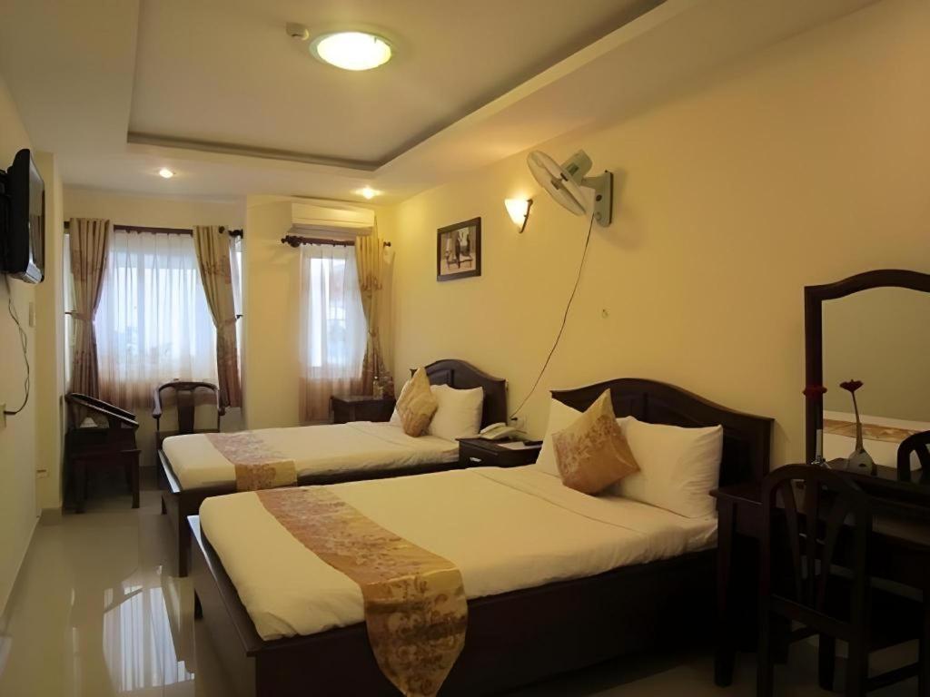 Nui Thanh Hotel Ho Chi Minh-stad Buitenkant foto