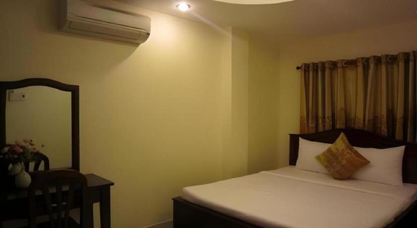 Nui Thanh Hotel Ho Chi Minh-stad Buitenkant foto