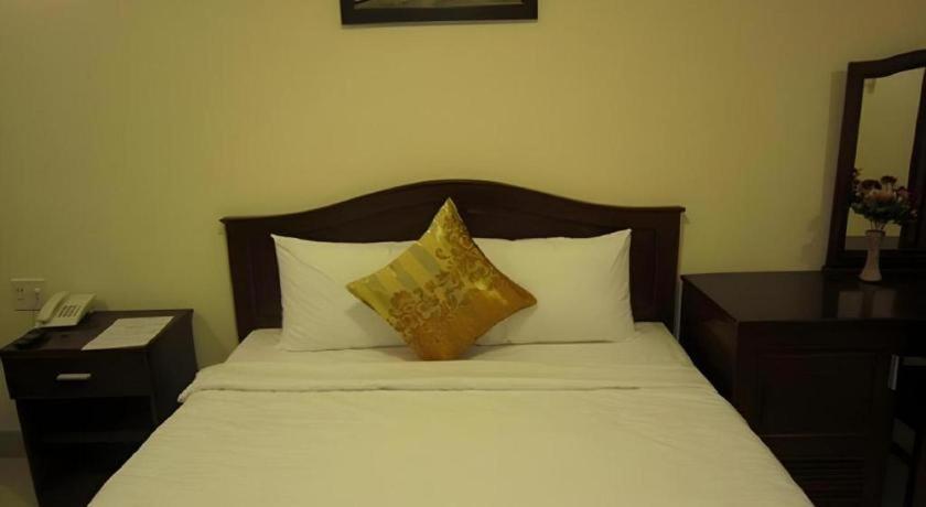 Nui Thanh Hotel Ho Chi Minh-stad Buitenkant foto