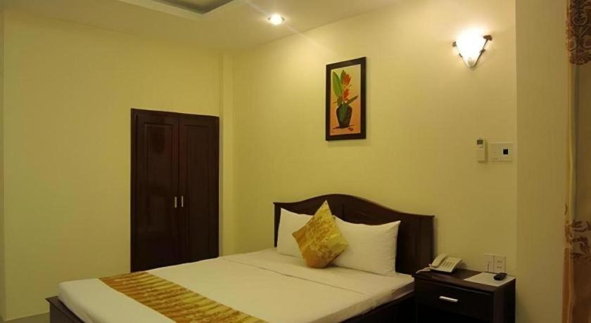 Nui Thanh Hotel Ho Chi Minh-stad Buitenkant foto