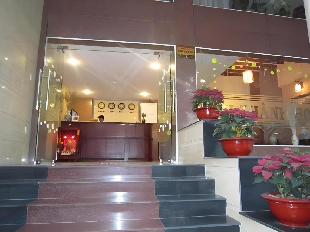 Nui Thanh Hotel Ho Chi Minh-stad Buitenkant foto